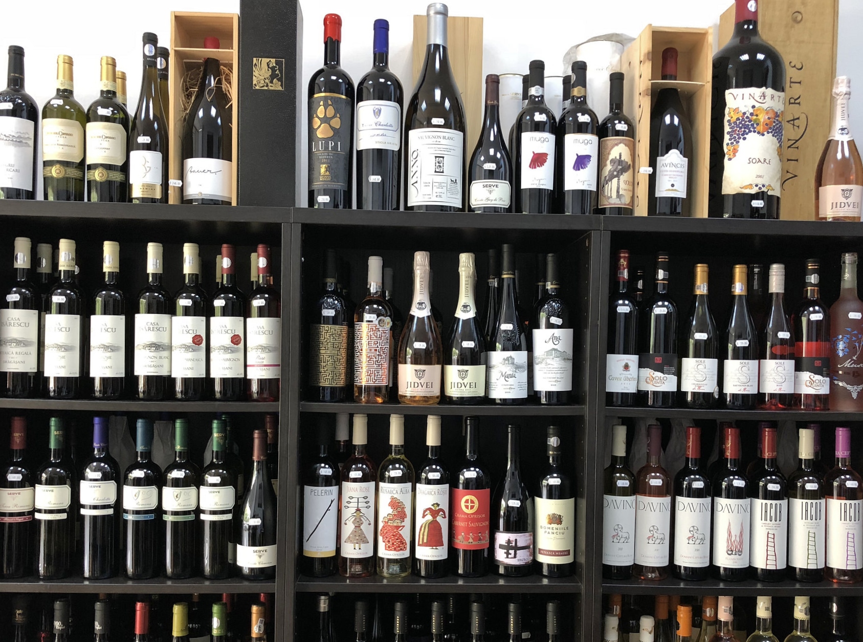 wine shop magazin specializat de vinuri
